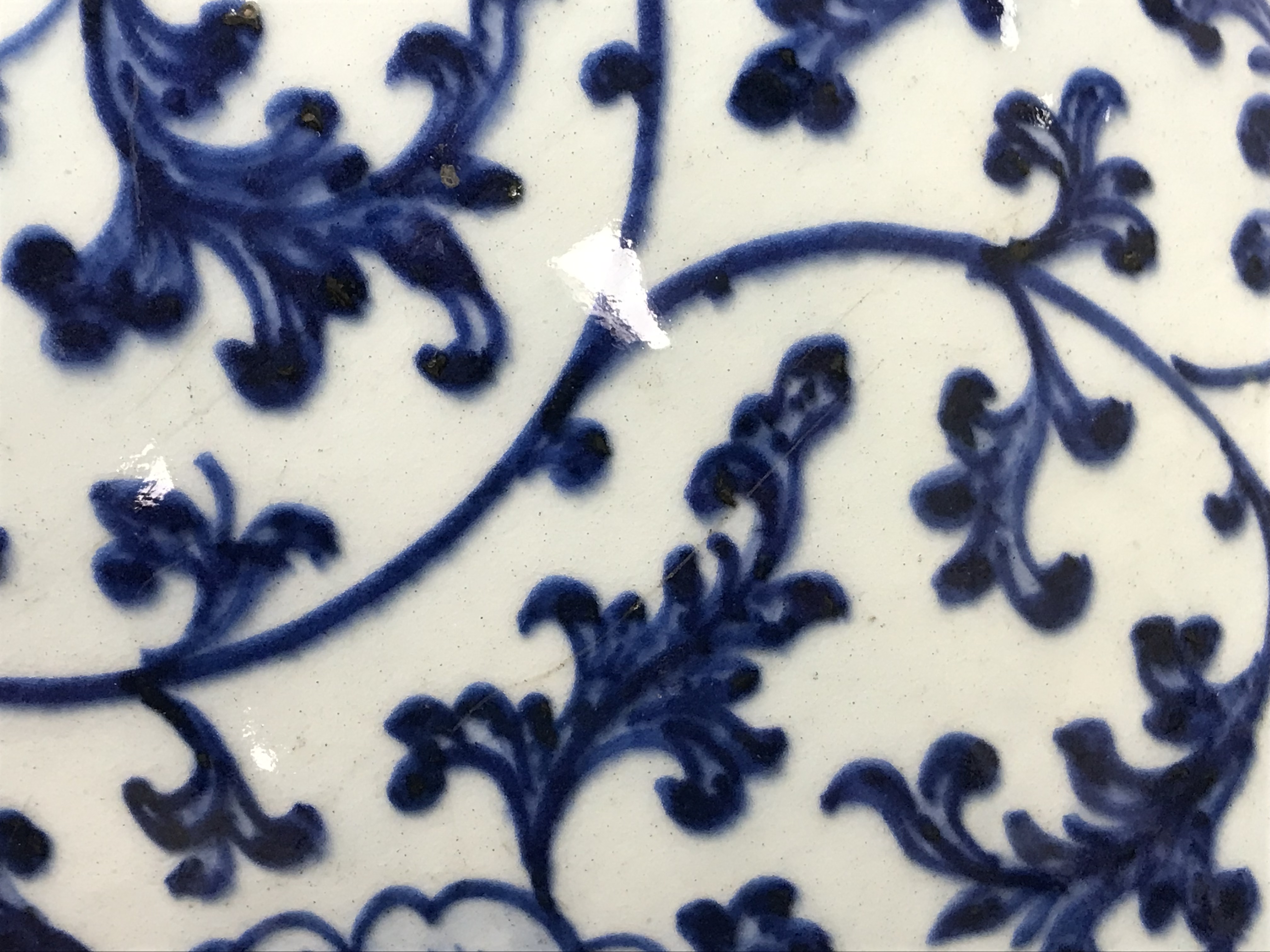 A 19th Century Chinese blue and white vase with all over foliate and floral decoration, 32. - Image 30 of 47