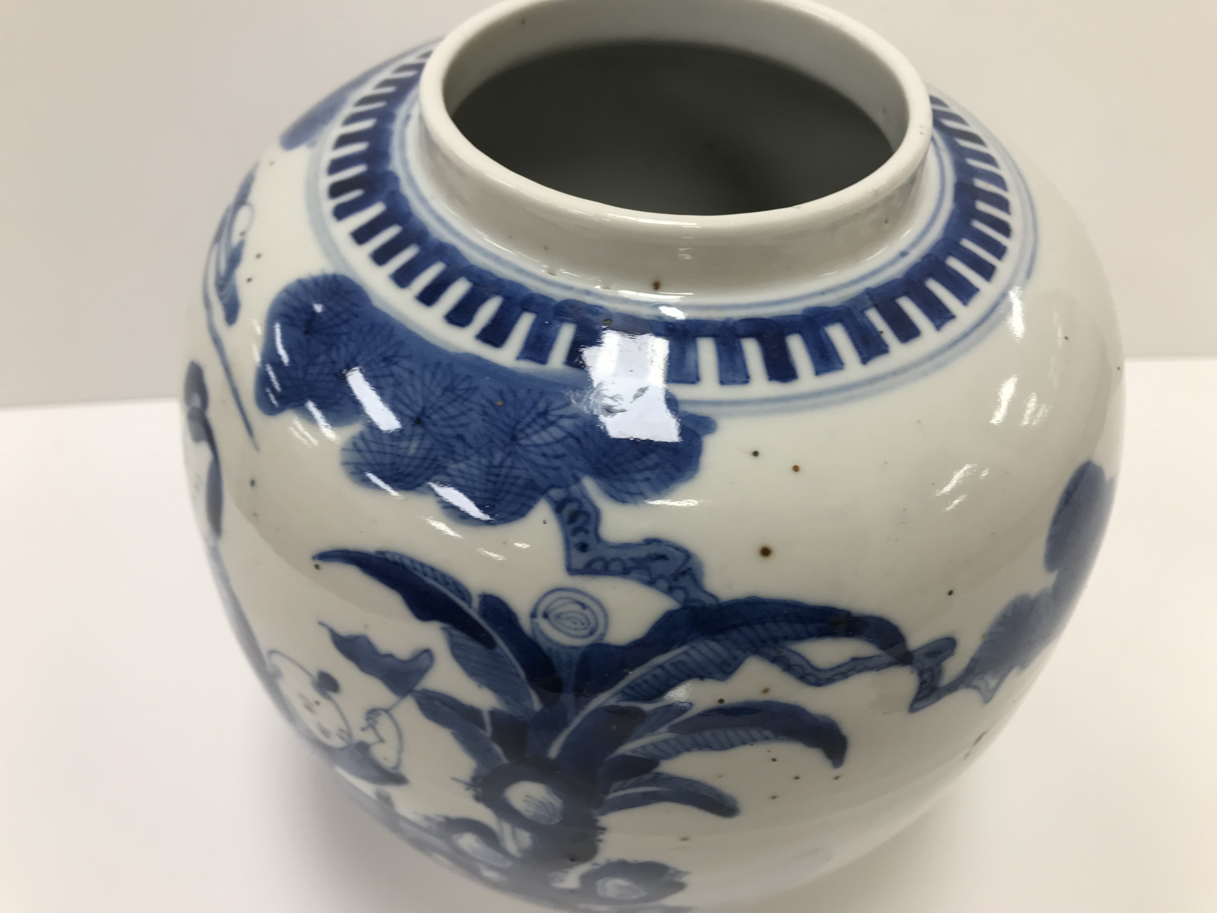 A 19th Century Chinese blue and white ginger jar and cover decorated with figures playing music and - Image 14 of 31