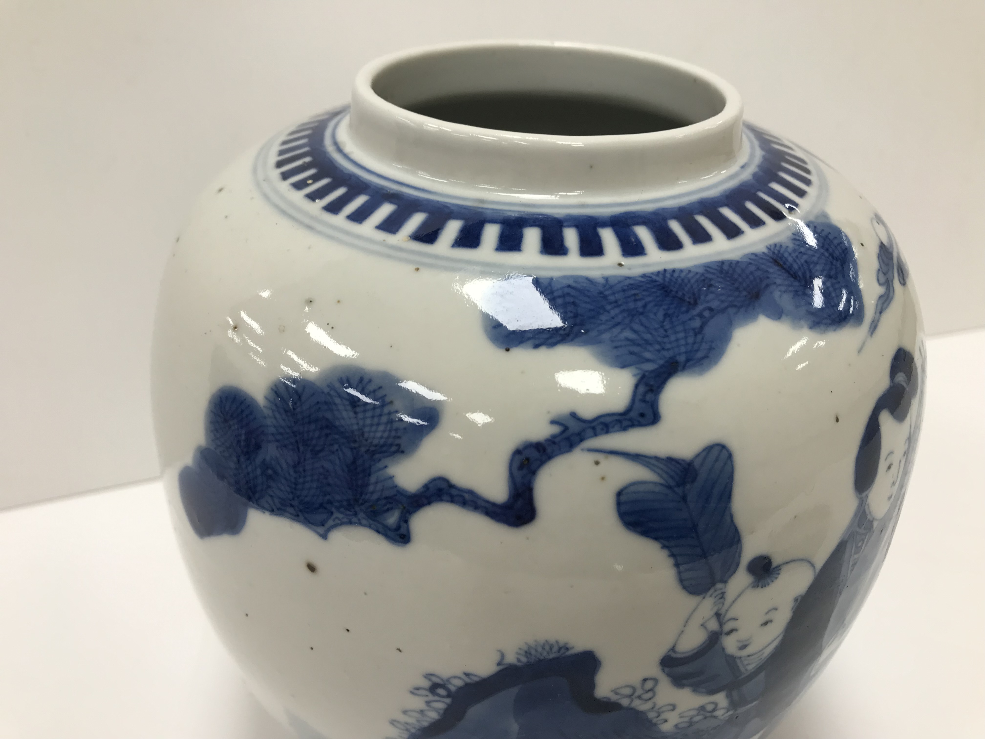 A 19th Century Chinese blue and white ginger jar and cover decorated with figures playing music and - Image 23 of 31