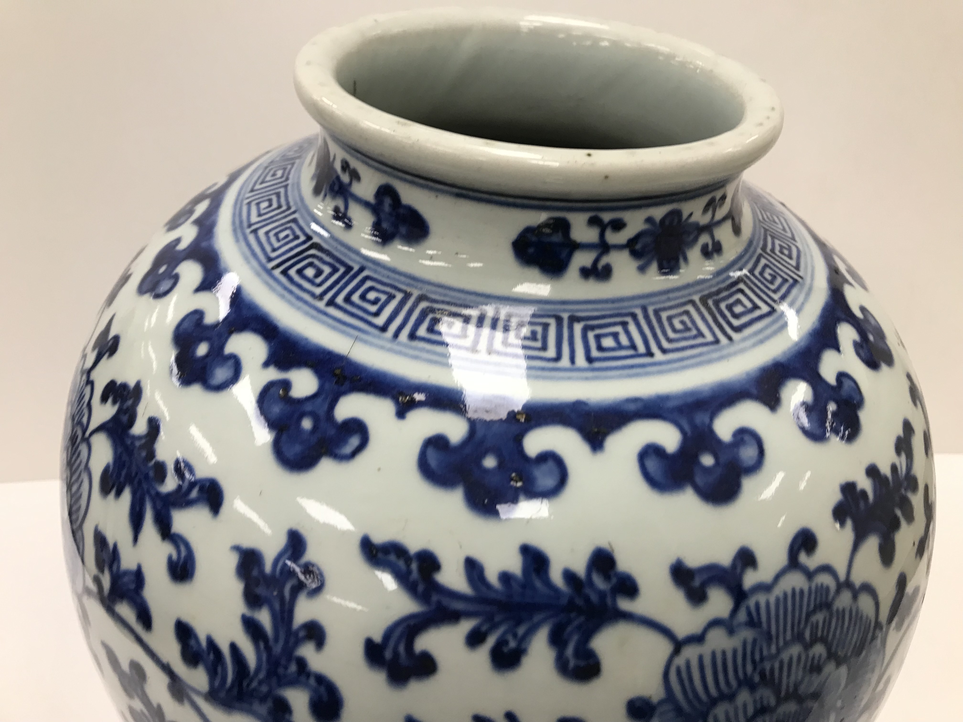 A 19th Century Chinese blue and white vase with all over foliate and floral decoration, 32. - Image 17 of 47