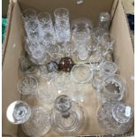 A collection of various glassware to inc