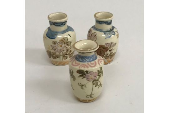 A Meiji period Satsuma pottery set of si - Image 4 of 4