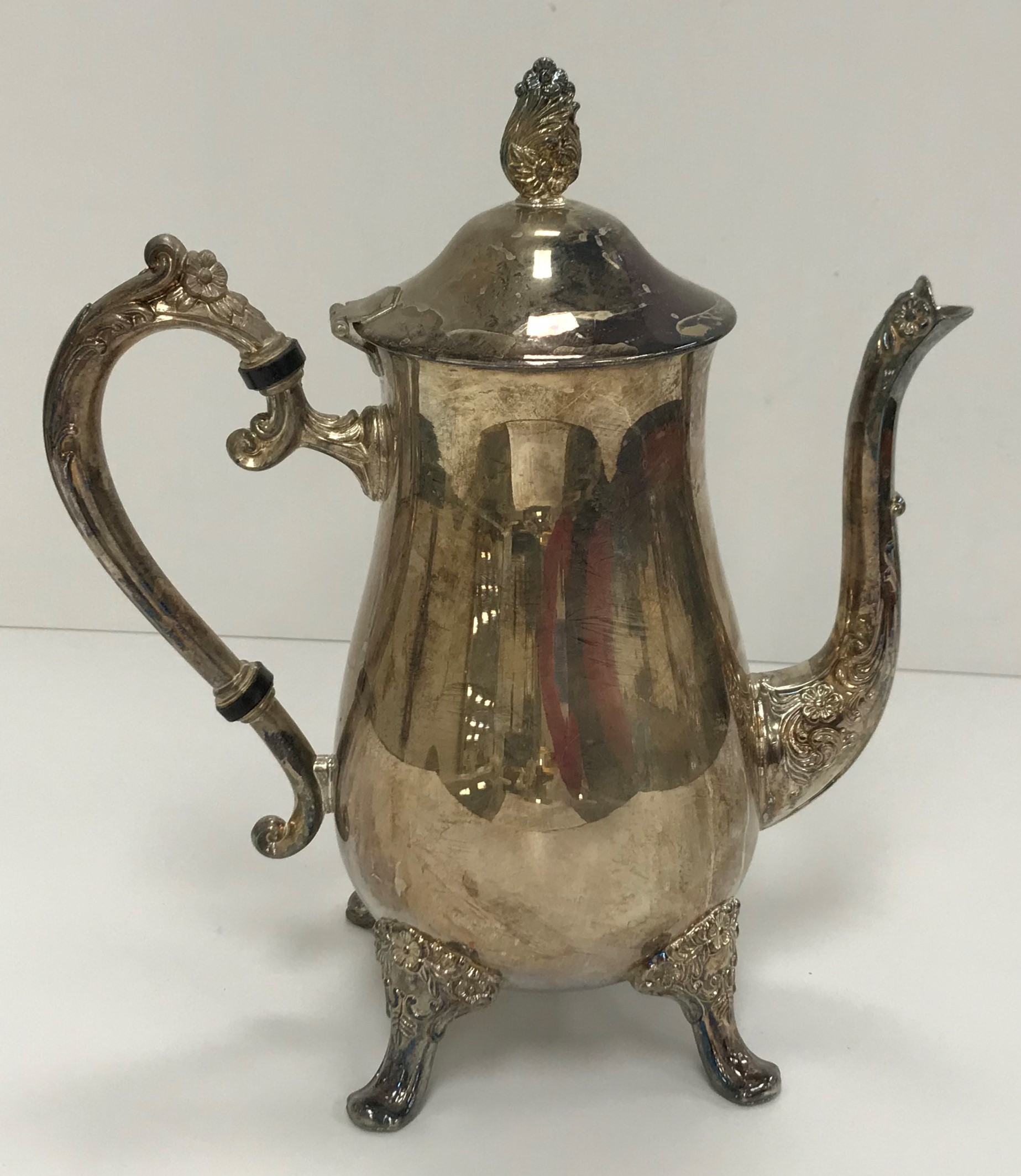 A selection of copper ware including coal helmet, kettle, coffee pot, - Image 13 of 13