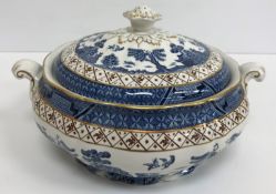 A box containing a collection of Booths/Washington Pottery Real Old Willow pattern china,