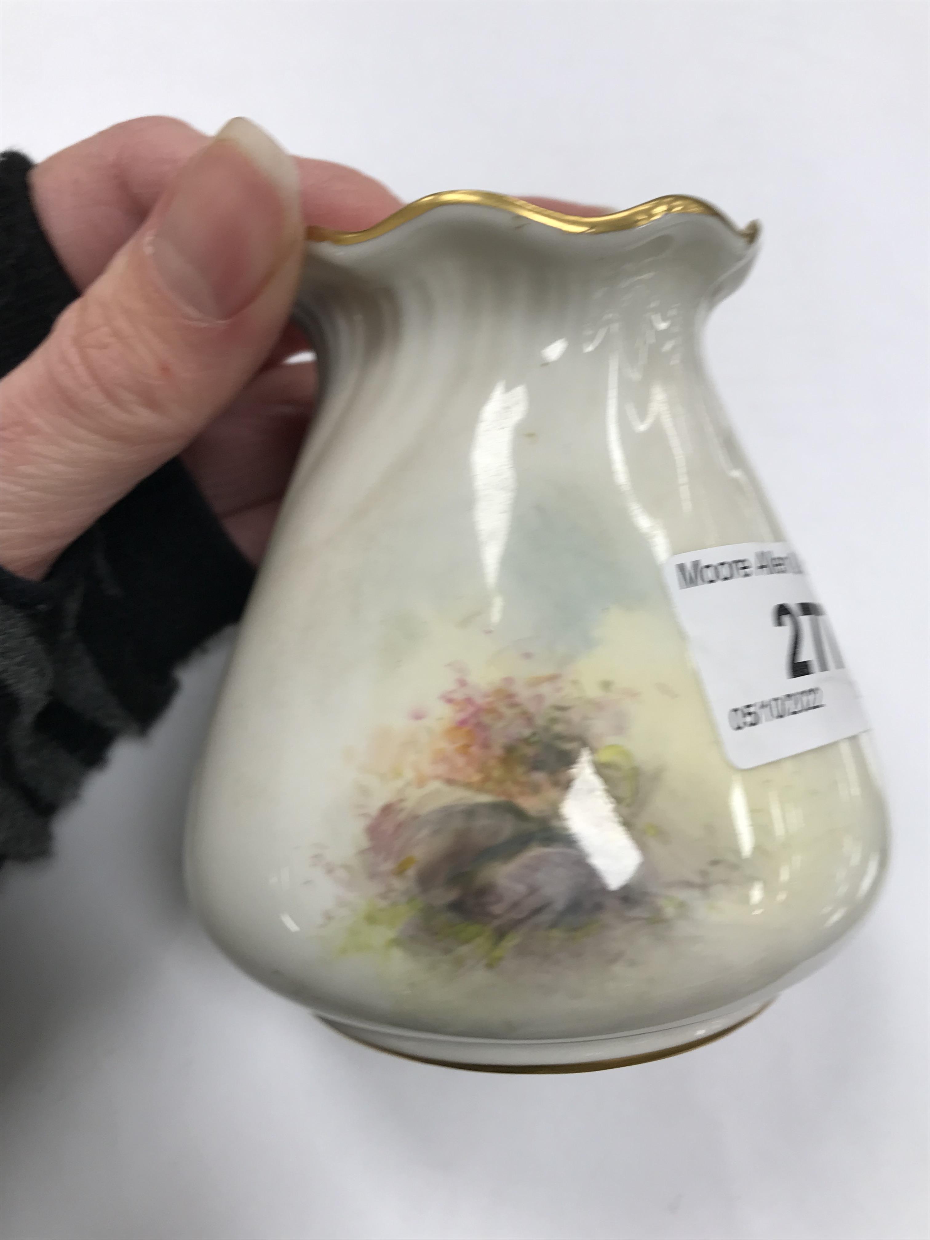 A Royal Worcester porcelain vase of bag form decorated with Highland cattle in a landscape by H - Bild 7 aus 12