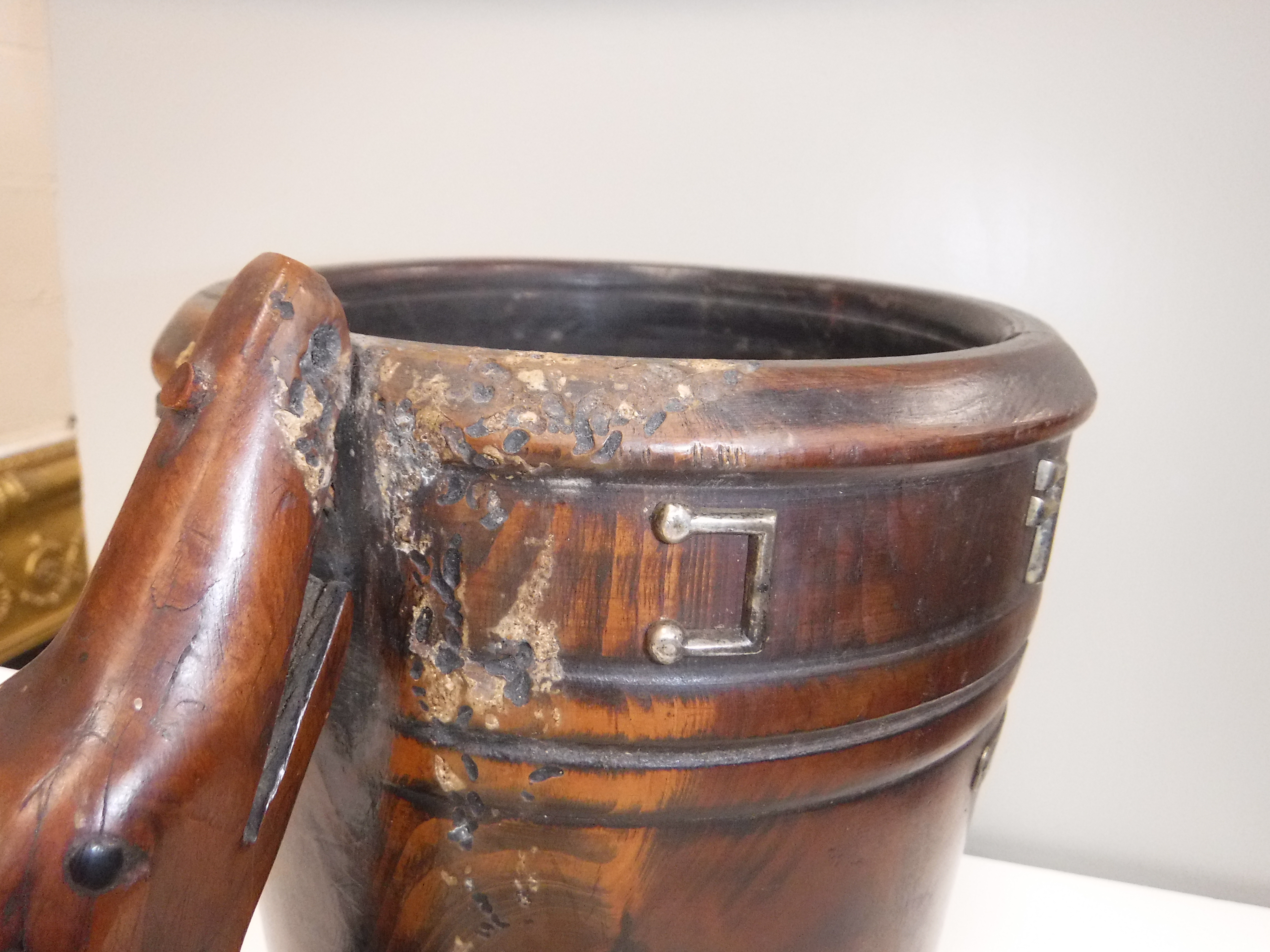 A 19th Century yew wood mug, - Image 17 of 19