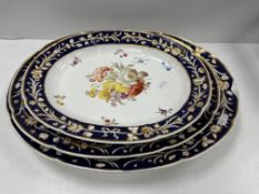 A graduated set of three early 19th Century Spode oval meat platters,