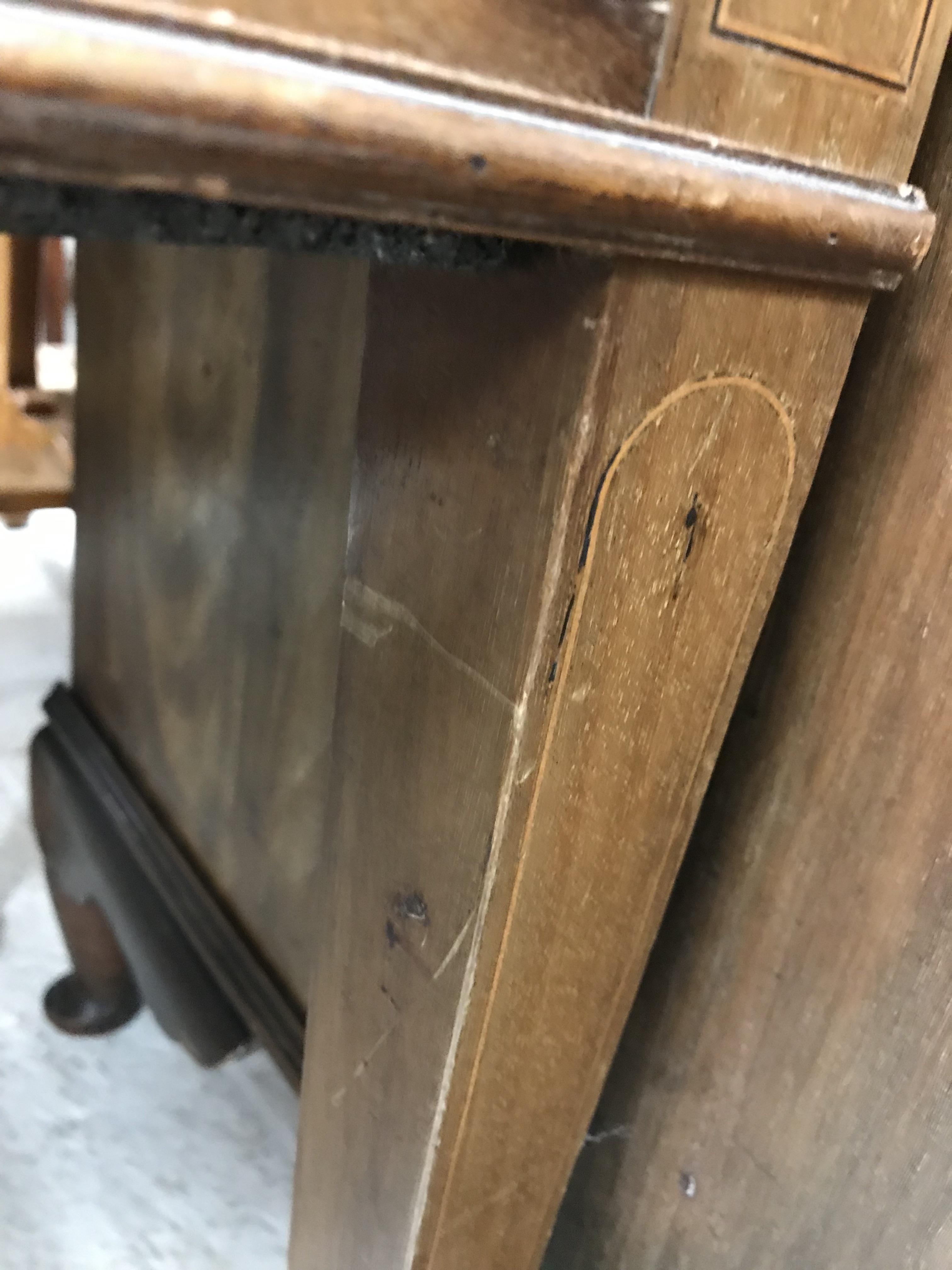 An Edwardian mahogany and satinwood banded Sheraton Revival writing table, - Image 10 of 41