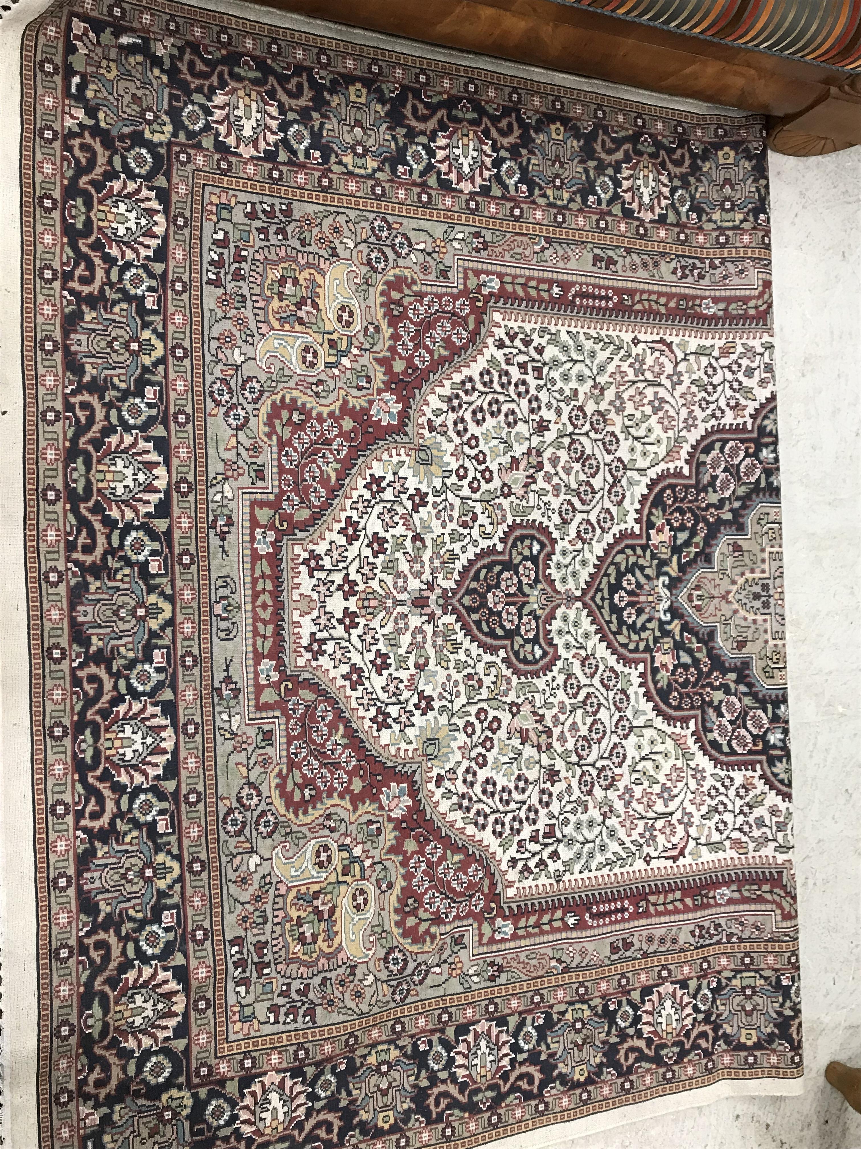 An Oriental carpet, - Image 5 of 9