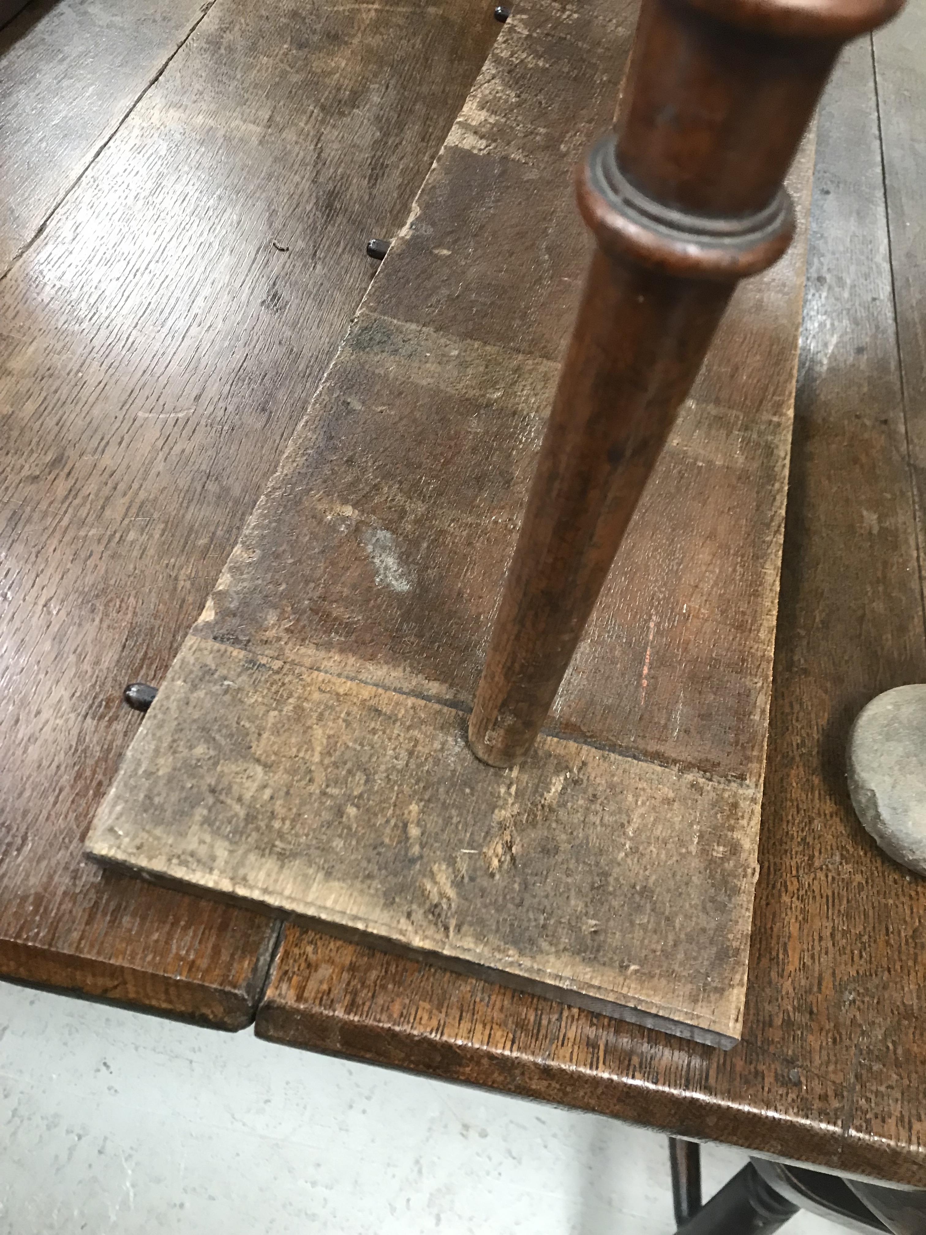 A Victorian oak extending dining table, - Image 5 of 41