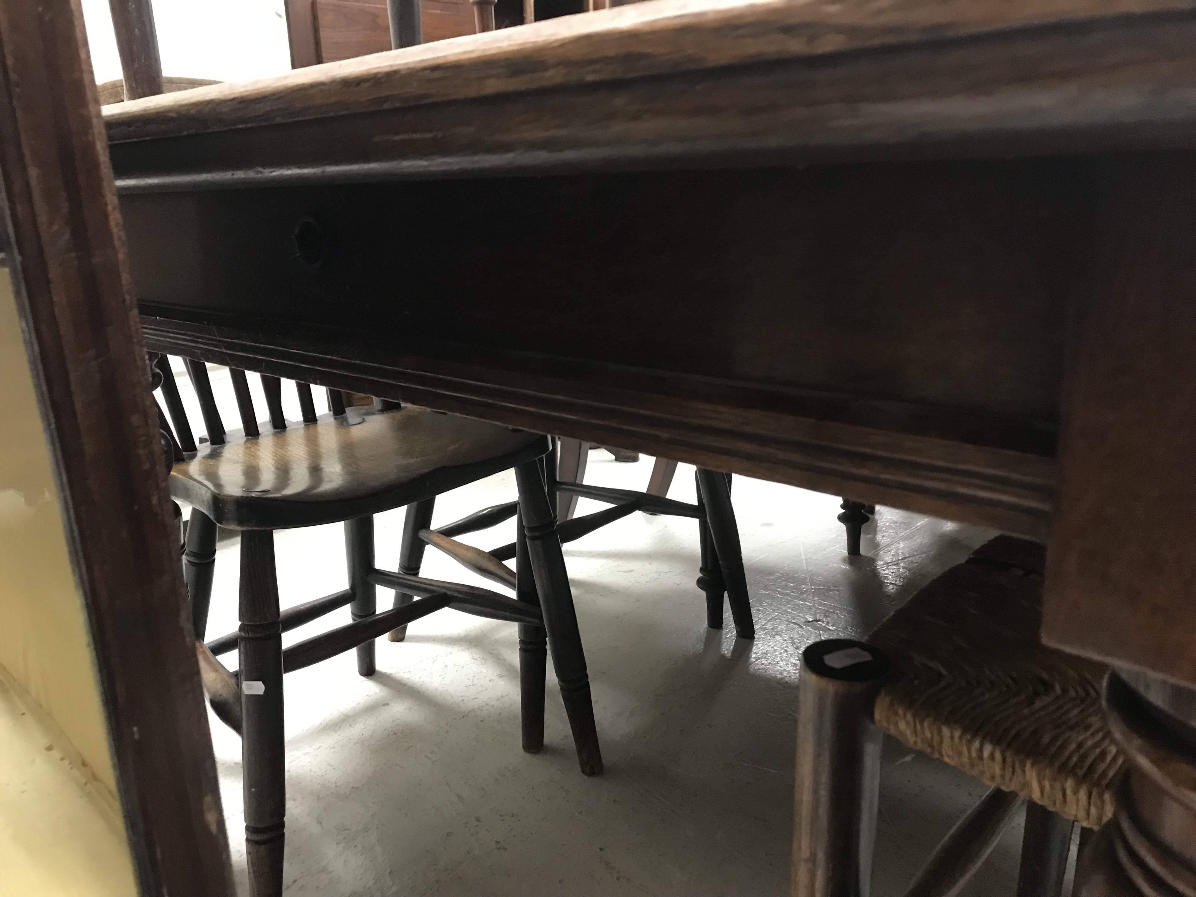 A Victorian oak extending dining table, - Image 18 of 41