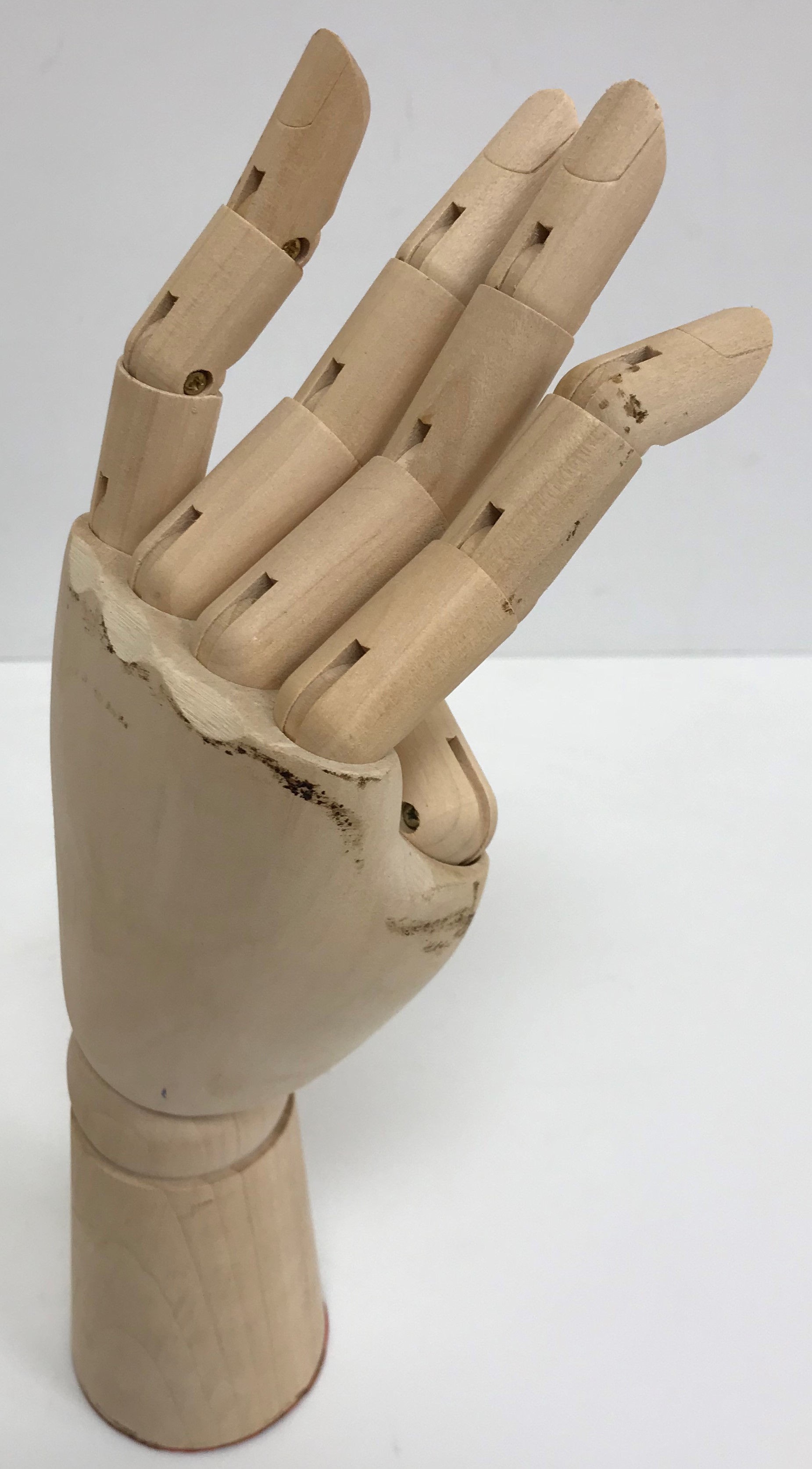 Two wooden artist's model hands, with jo - Image 3 of 3