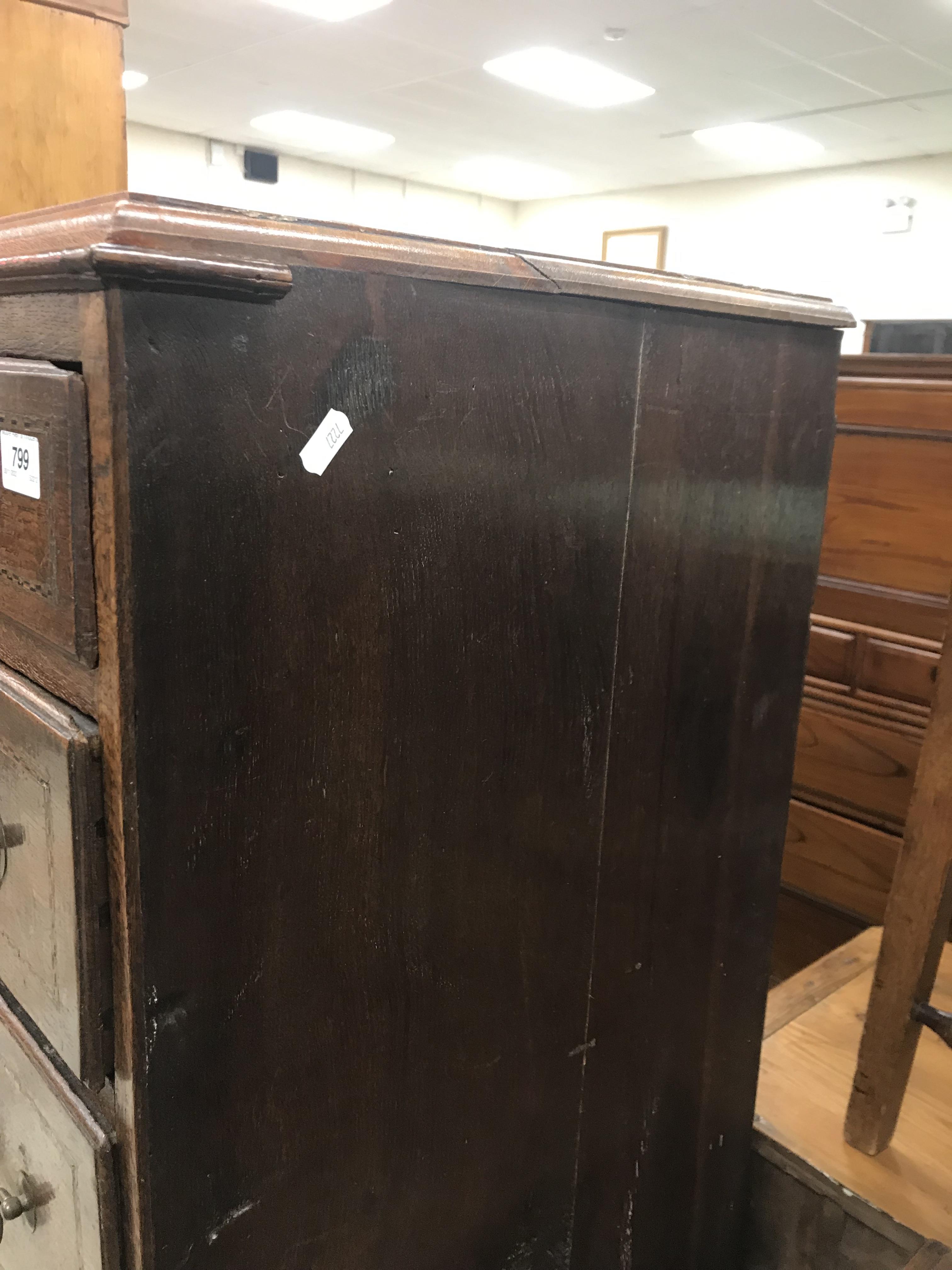 An early 19th Century oak chest on chest - Image 51 of 53