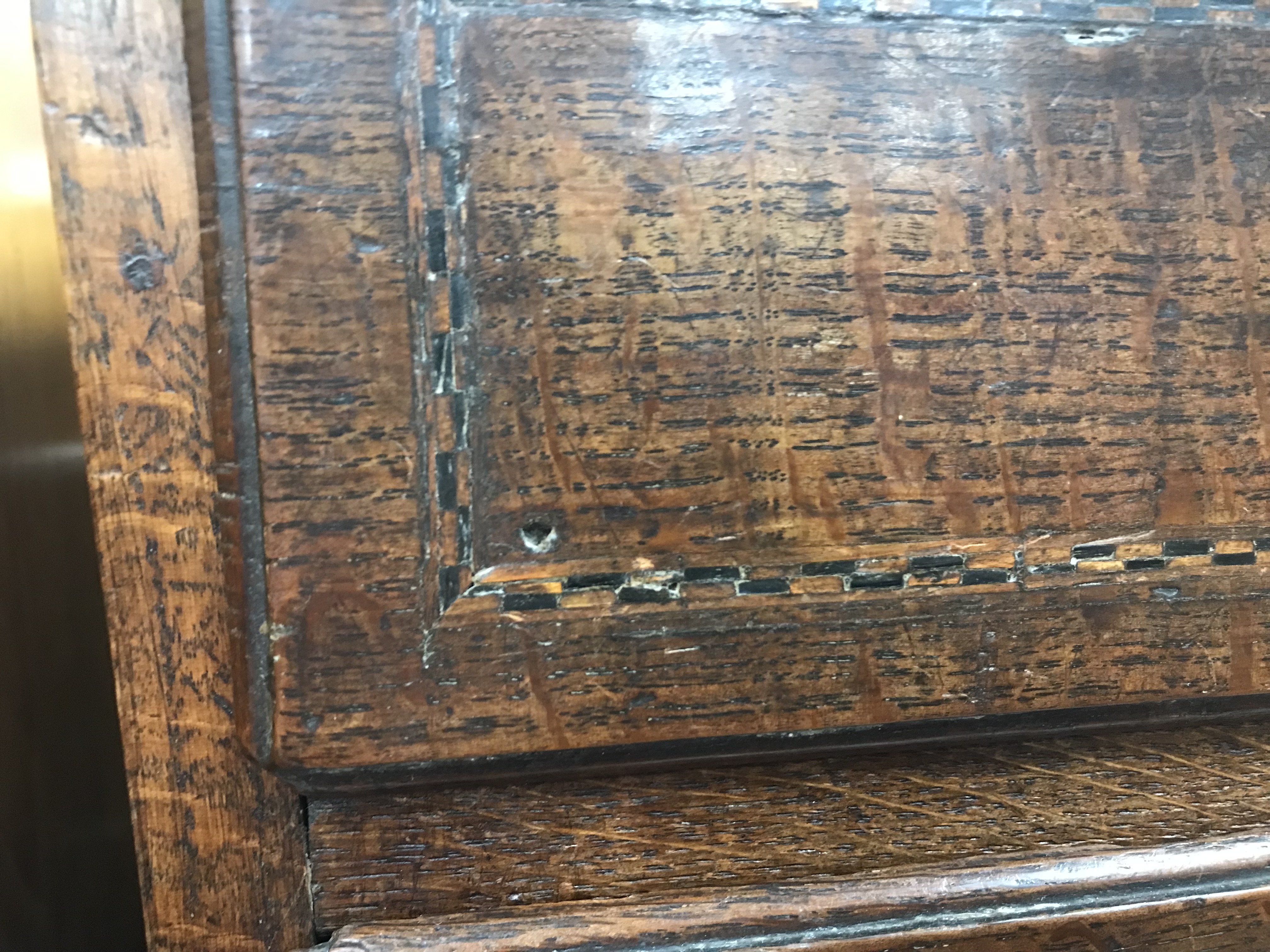 An early 19th Century oak chest on chest - Image 15 of 53