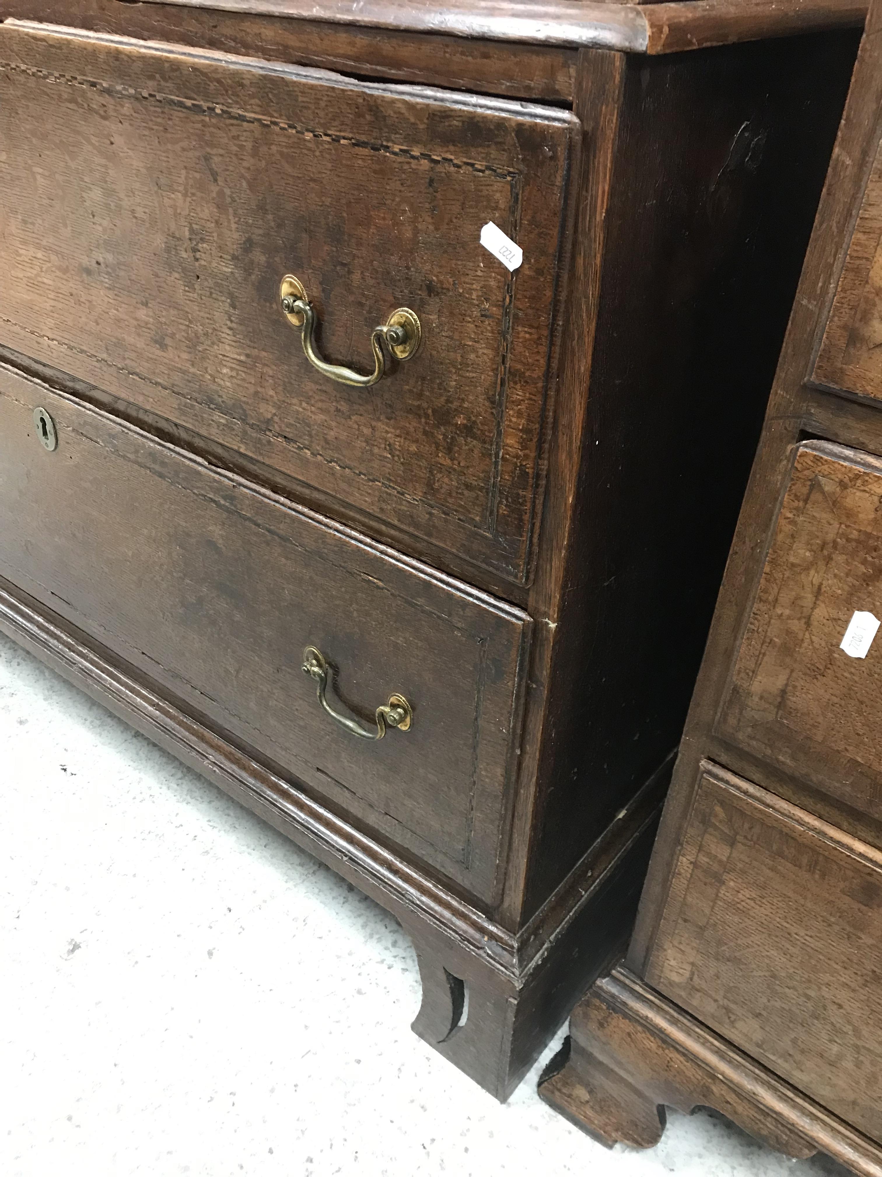 An early 19th Century oak chest on chest - Image 30 of 53