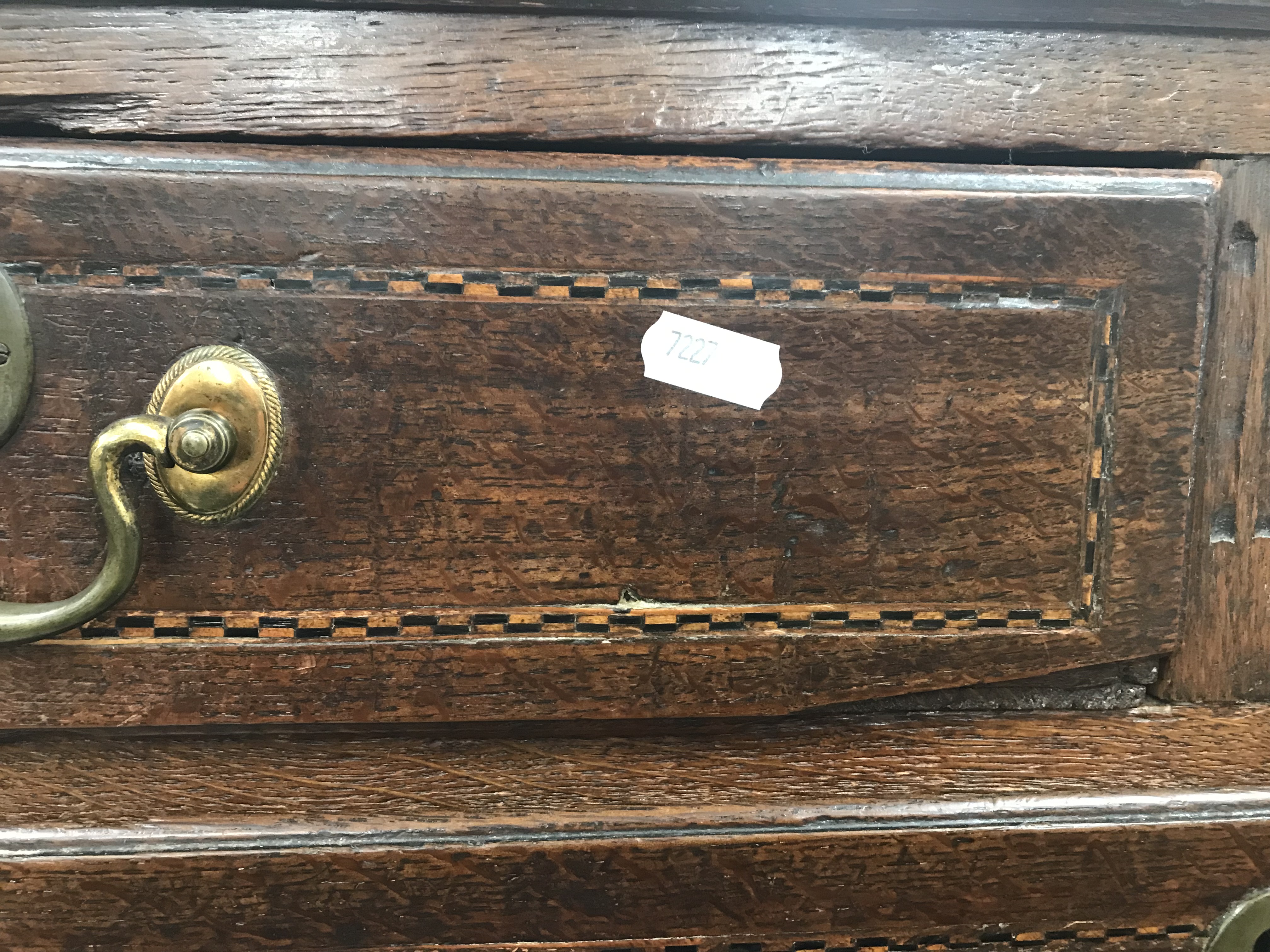 An early 19th Century oak chest on chest - Image 38 of 53