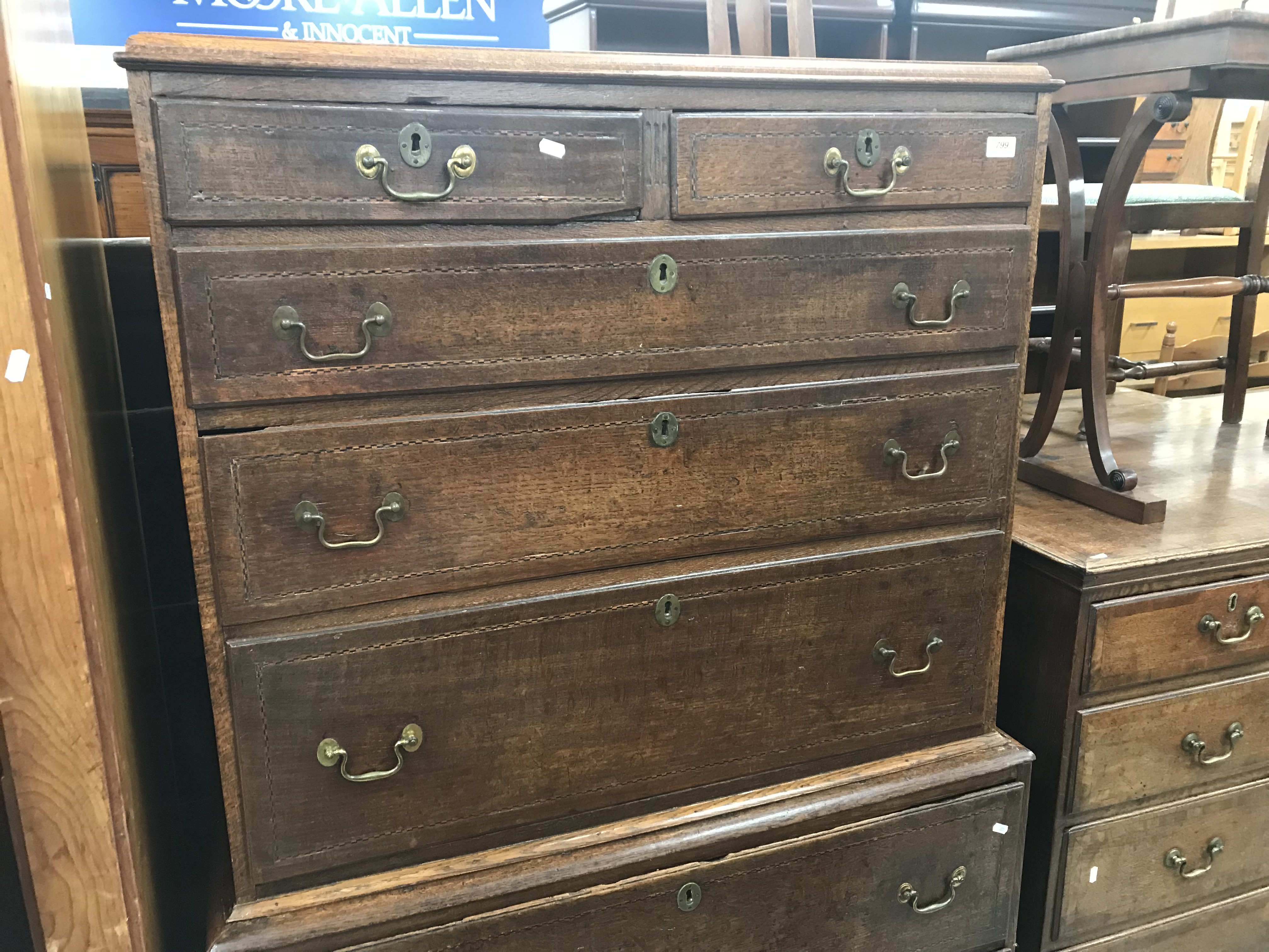 An early 19th Century oak chest on chest - Image 47 of 53