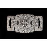 AN ART DECO DIAMOND PLAQUE BROOCH IN PLATINUM, transitional brilliant, Old European, rose and