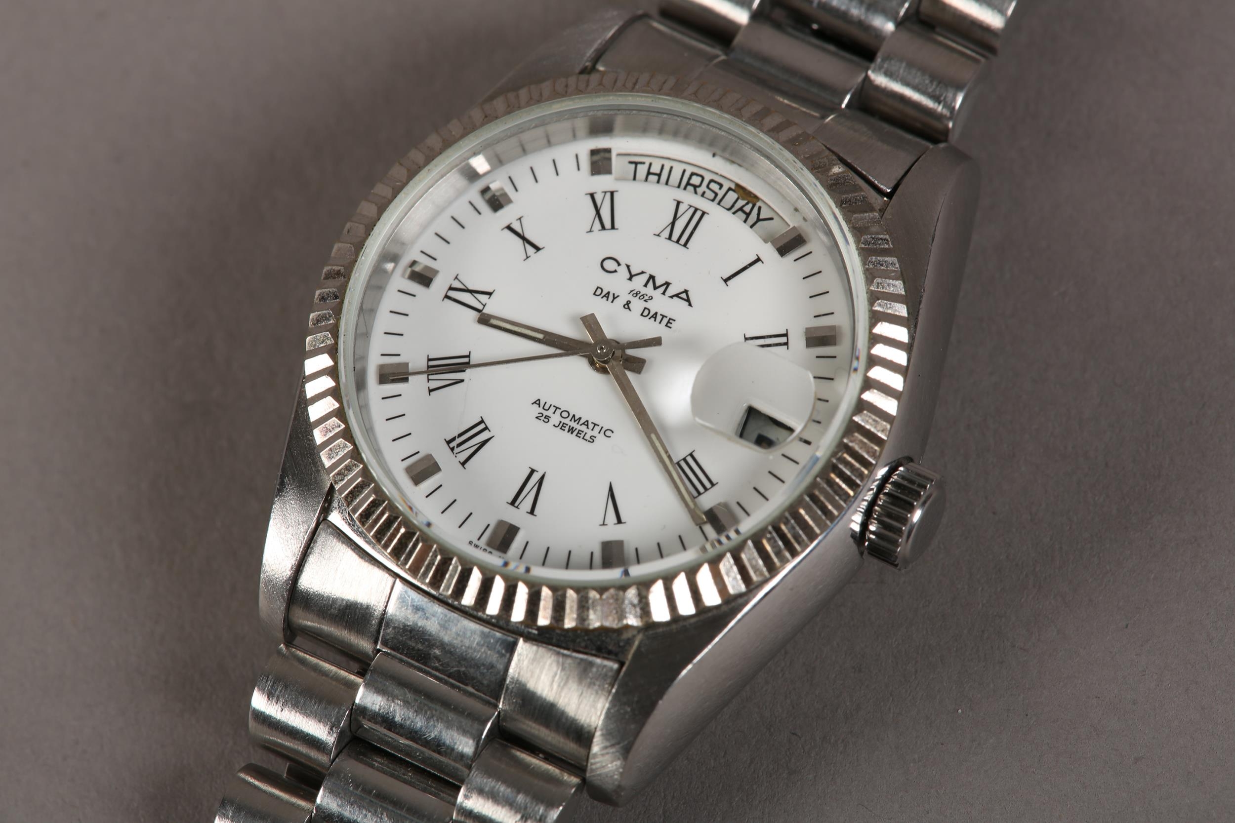 A CYMA GENTLEMAN'S 1862 DAY DATE AUTOMATIC WRISTWATCH in stainless steel, case no. 02-0171-005, 25