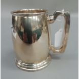 An Edward VIII silver tankard, approx height 12cm, approx weight 11oz, without inscription