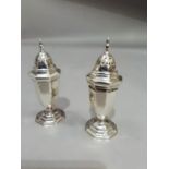 A pair of Victorian/Edward VII silver pepperettes, Birmingham 1897/04