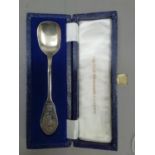 An Elizabeth II silver jubilee spoon in case, Sheffield 1977