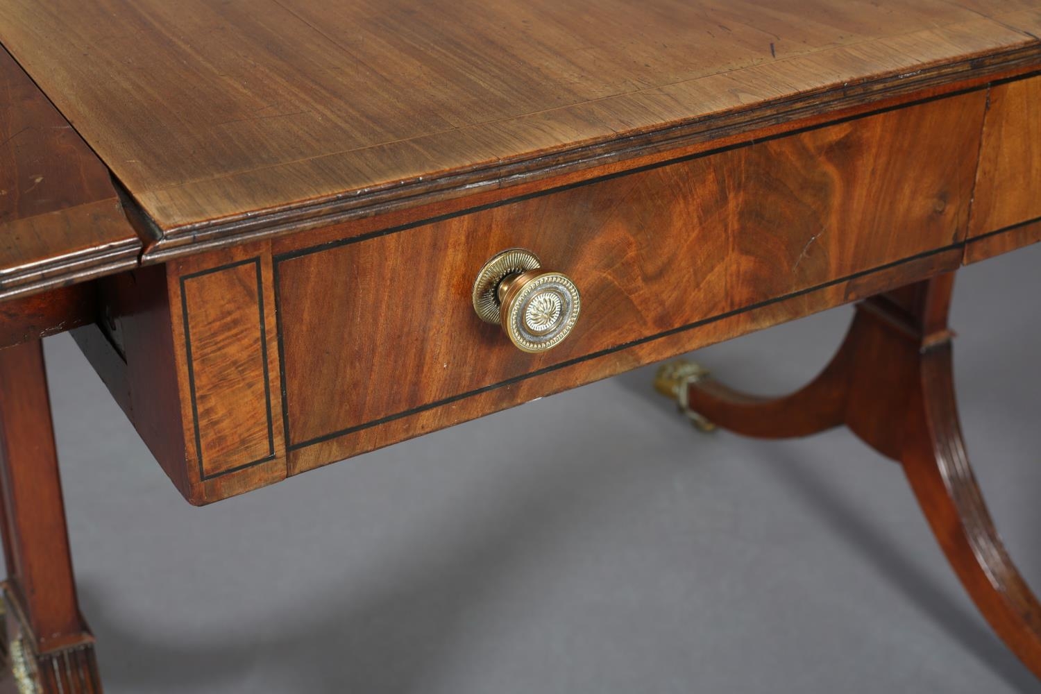 A Regency Mohogany and Rosewood crossbanded sofa table with ebony stringing, having a drawer and - Image 7 of 8