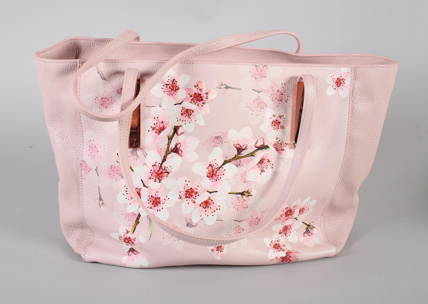 A Ted Baker tote bag in cherry blossom and pink grained leather, with original dustbag, condition: - Bild 2 aus 4