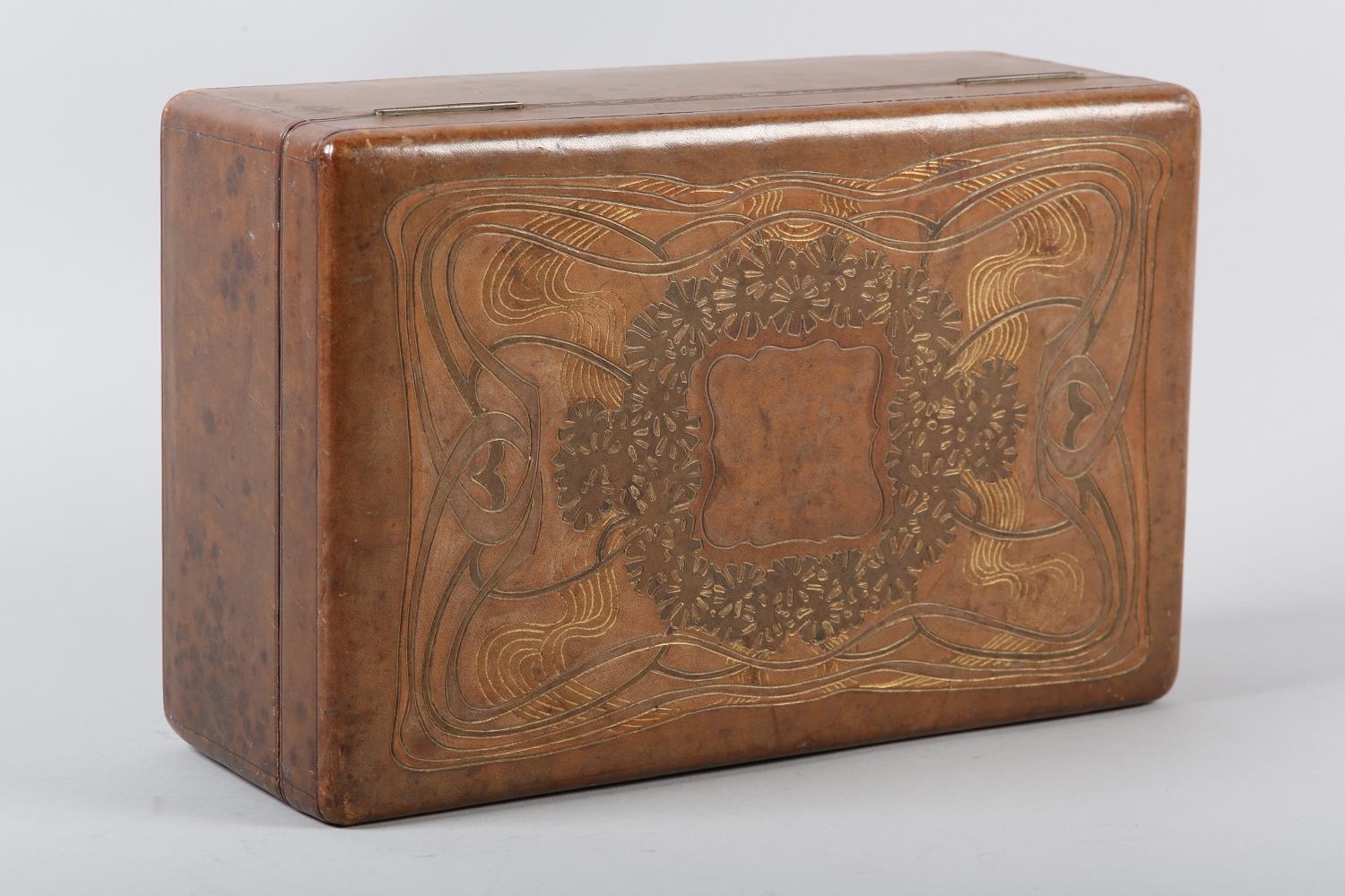 AN ART NOUVEAU BROWN LEATHER BOX, rectangular, the lid gilt tooled with plant forms and ribbon - Image 4 of 6