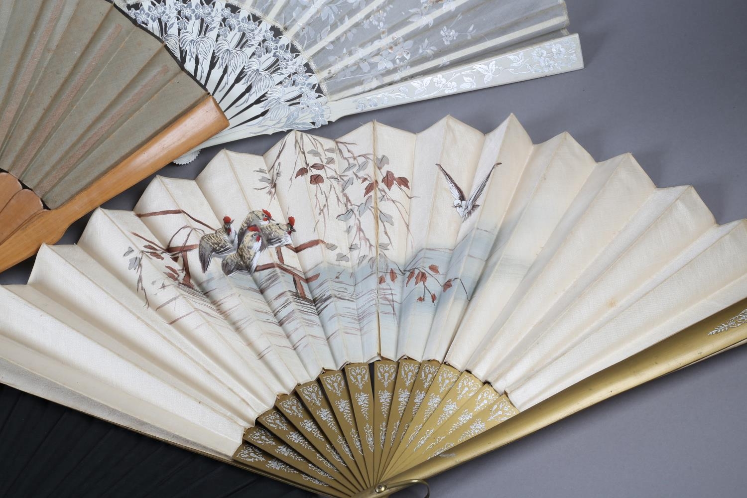 Seven late 19th century fans of large size, the first with wood monture painted gold, and - Image 4 of 5