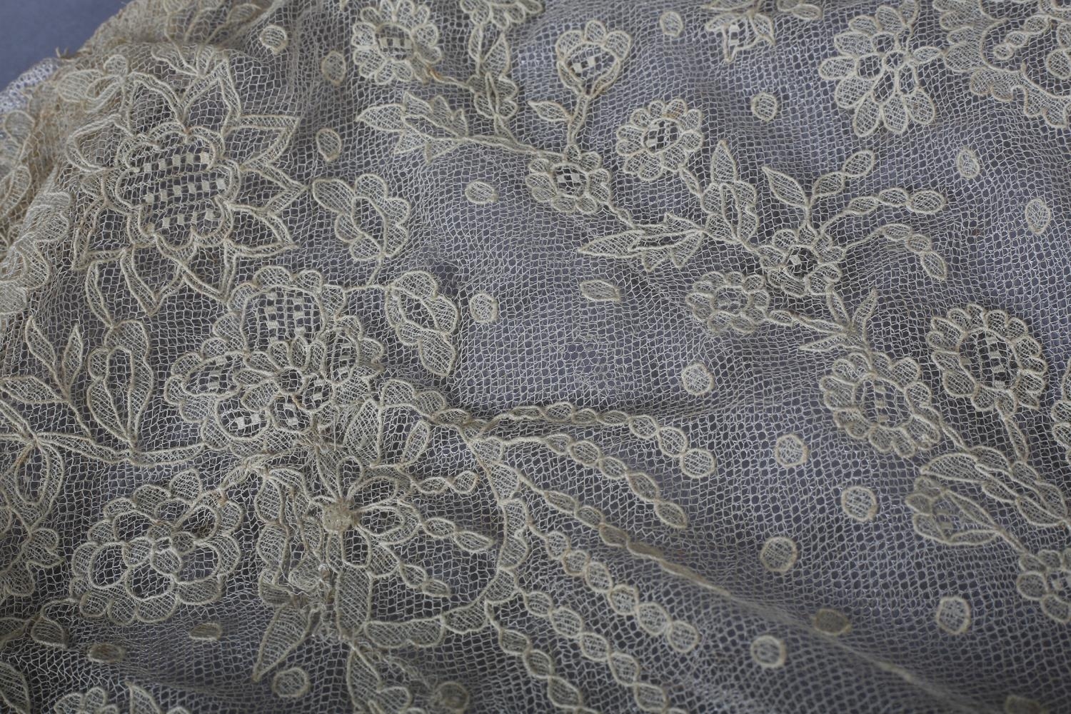 A very fine Limerick wedding veil, 19th century, with detailed fillings, floral design, backed in - Image 5 of 5