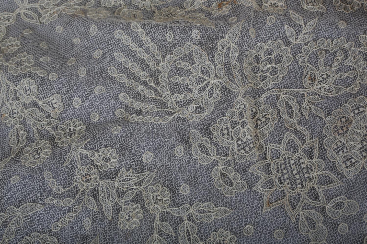 A very fine Limerick wedding veil, 19th century, with detailed fillings, floral design, backed in - Image 3 of 5