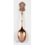 Interesting 9ct gold golfing teaspoon - with Far & Sure Cross Golf Clubs and Golf Ball finial and