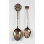 2x interesting silver golfing teaspoons - South Africa Mount Ngwibi Golf Club silver hallmarked