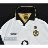 2001-02 Manchester United Centenary Away Football Shirt Umbro, Vodafone, in white and black, 41/43