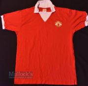 Retro 1970 Manchester United Home football shirt size large, in red, short sleeve