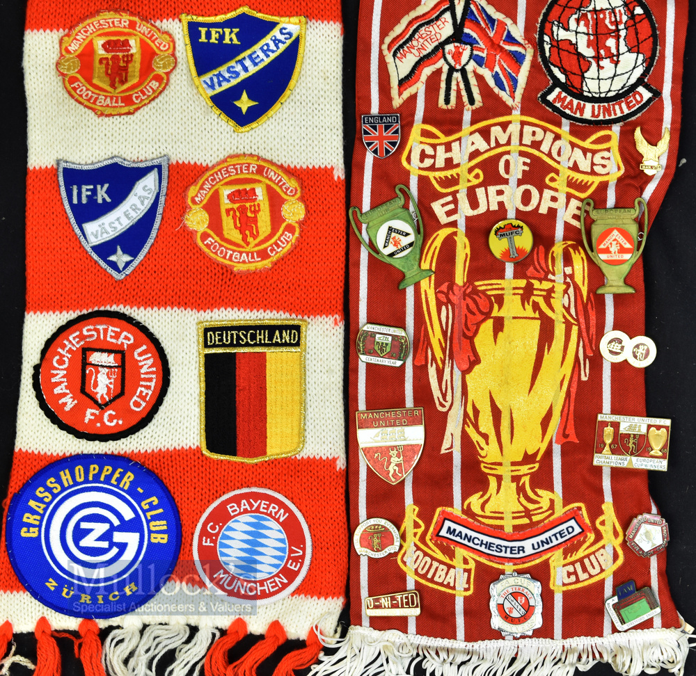 Scarce Manchester United Champions of Europe Scarf with 12x enamel Manchester united pin badges, - Image 2 of 3