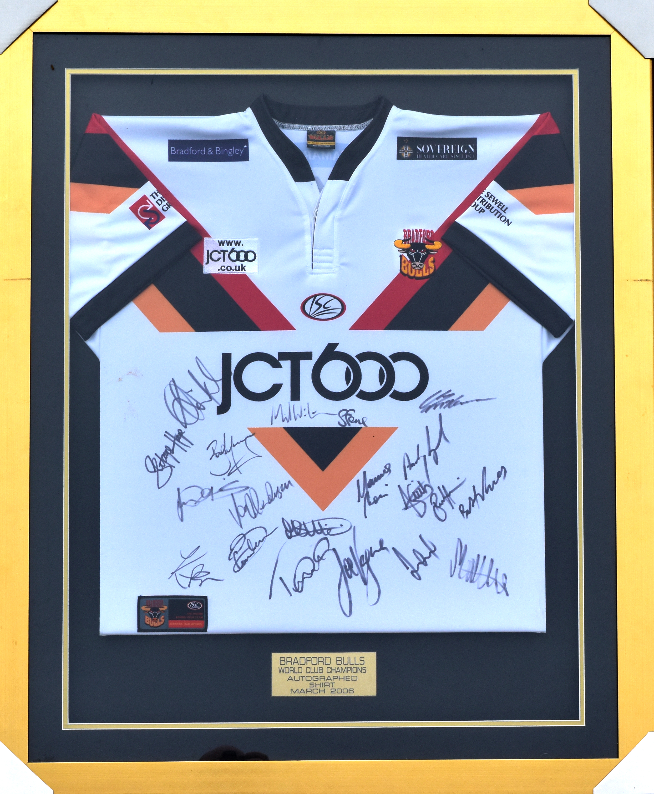 2005 Signed Bradford Bulls Rugby League World Campions Shirts, with multiple signatures, framed