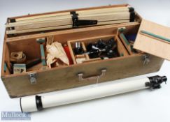 Period H&G Telescope T504 made in Japan in original wooden case with tripod, D=50mm F=750mm, some