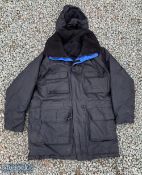 Heavy Weight waterproof coat size XL with hood, in very good, clean condition