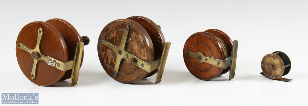 3x Wooden Nottingham Reels 2x star back examples with on/off check with another strap back reel, - Image 2 of 2