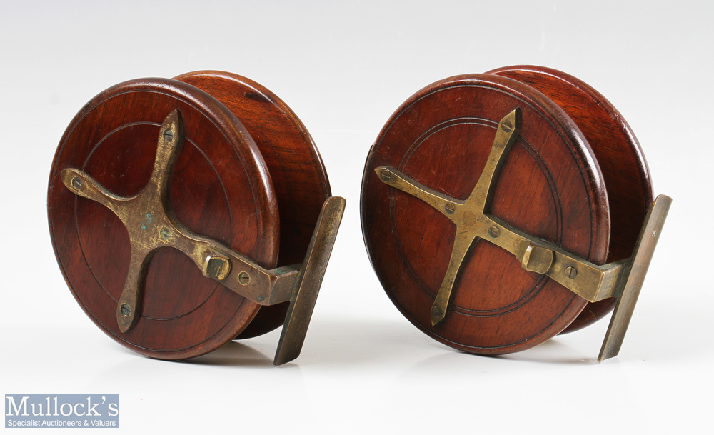 2x Wooden 4 ½" Nottingham Star Back Reels one stamped 'Dowsett Maker Hastings' to foot, with brass - Image 2 of 2