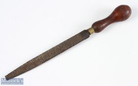 Bedford Sheffield wooden handle golf club rasp with flat and oval sides - overall 12.5". Note: