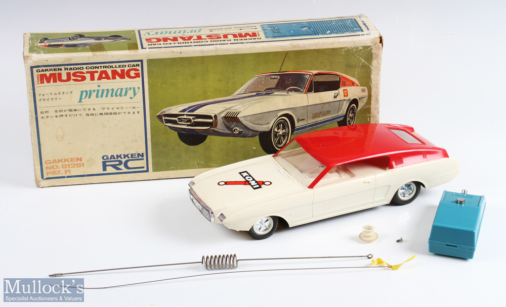 Gakken RC Radio Controlled Ford Mustang Car Boxed with white body and red roof with Koni label to