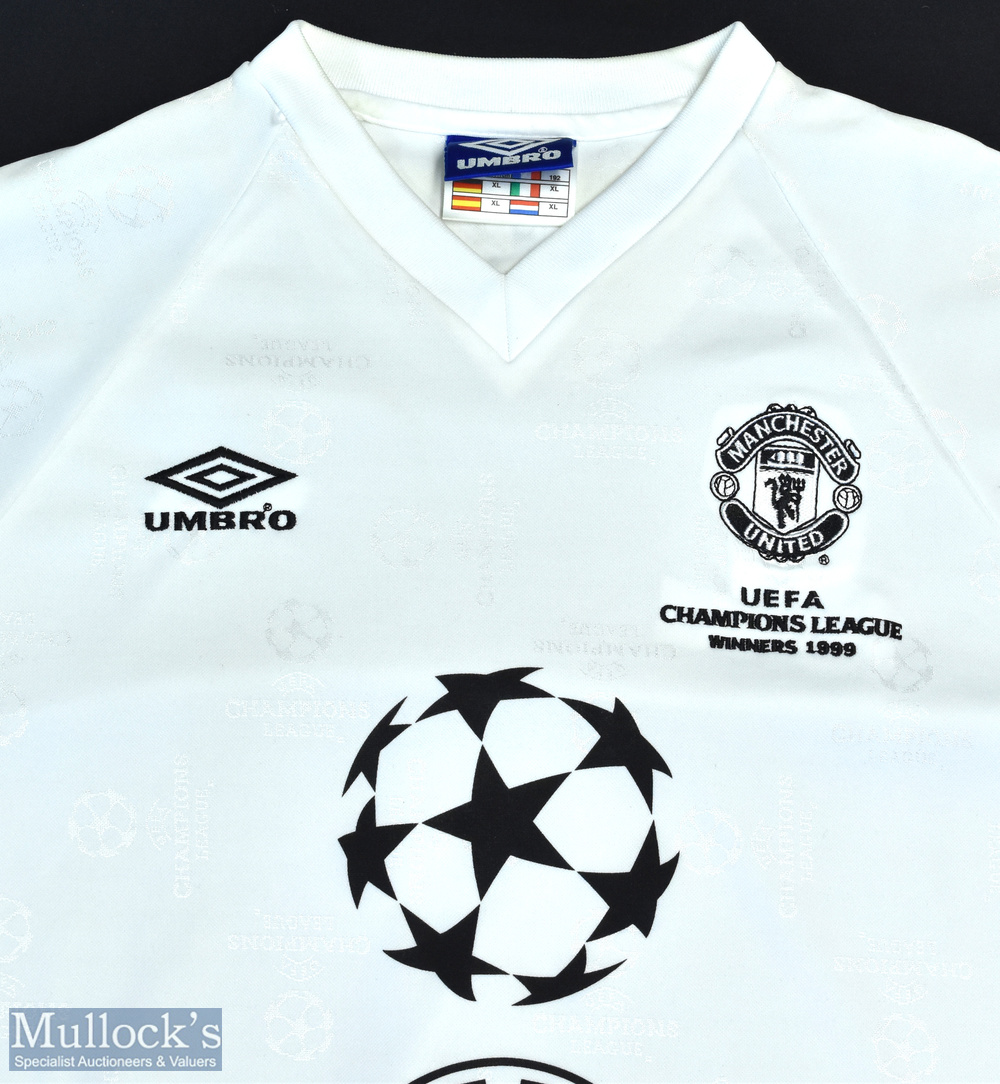 1999 Manchester United Champions League Winners White Football Shirt made by Umbro, Short Sleeve, - Image 3 of 3