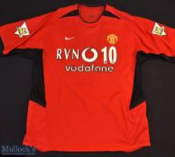 2002-04 Manchester United Football Shirt sponsored by Vodafone, made by Nike, RVN 10 (Ruud Van