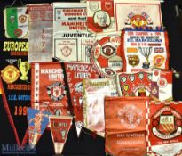 16 Manchester United Football Pennants, made of silk and nylon to include honours list pennants