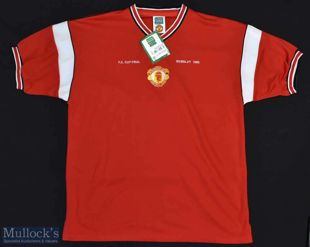 1985 Manchester United FA Cup Final Replica Football Shirt made by Score Draw with tag, Short