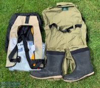 Orvis Waders With Boots sized L 10, plus a Crewsaver 150N life jacket, this comes without its gas