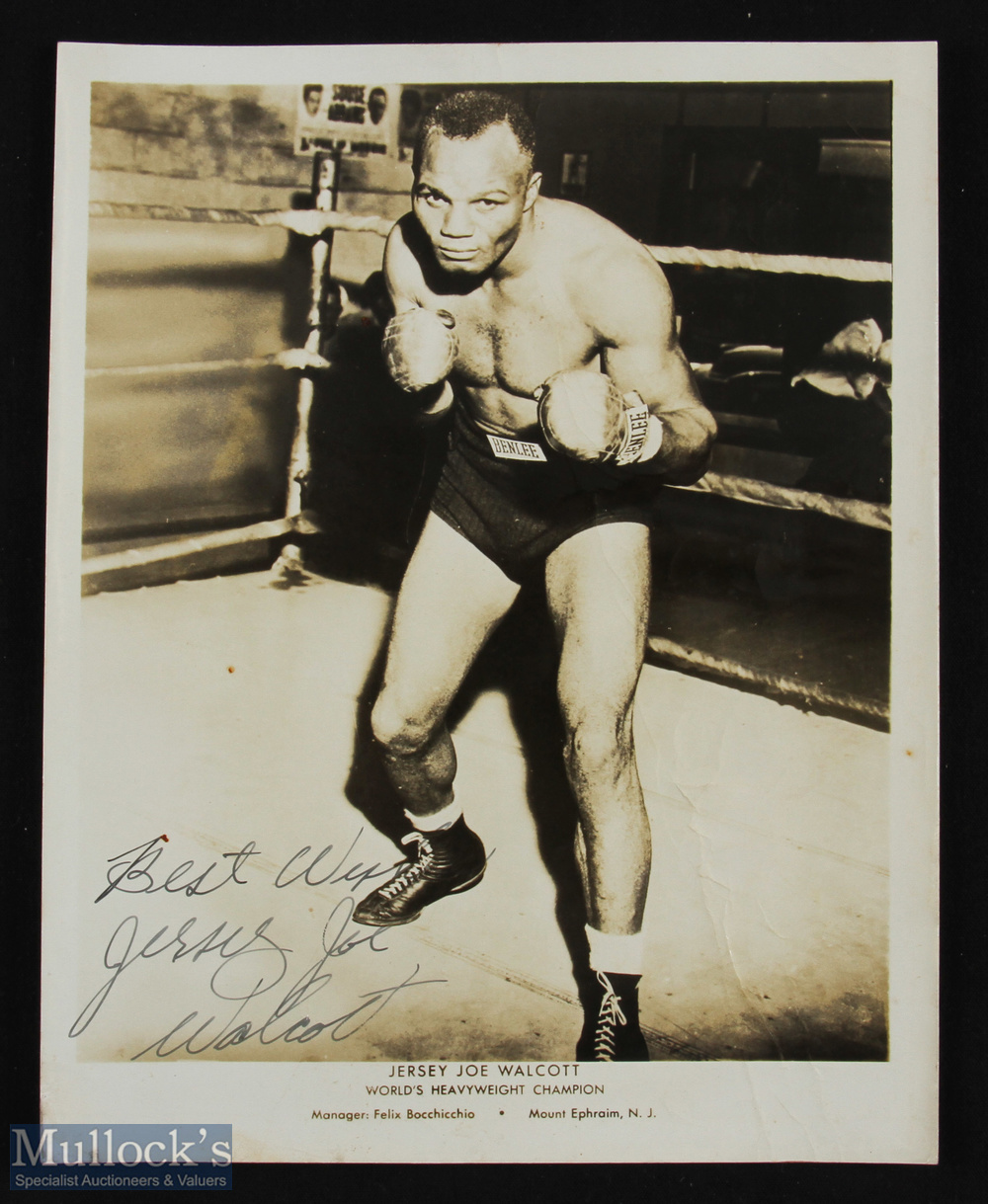 SPORT - BOXING - JERSEY JOE WALCOTT vintage8x10 bw photograph showing Walcott in the ring signed '